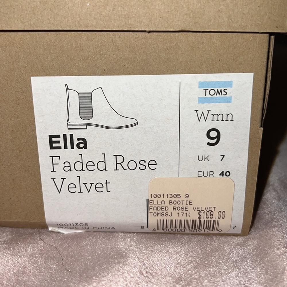Toms “Ella” Faded Rose Belvet Booties - Picture 2 of 6